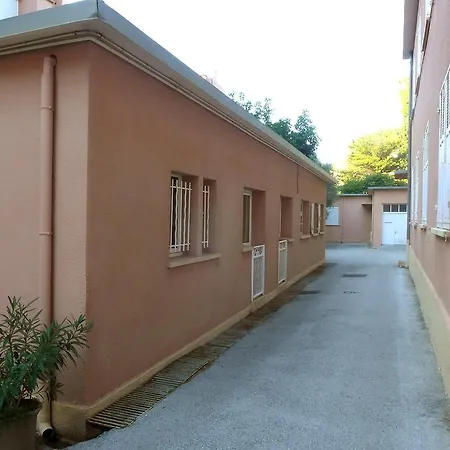 La Appartement *
